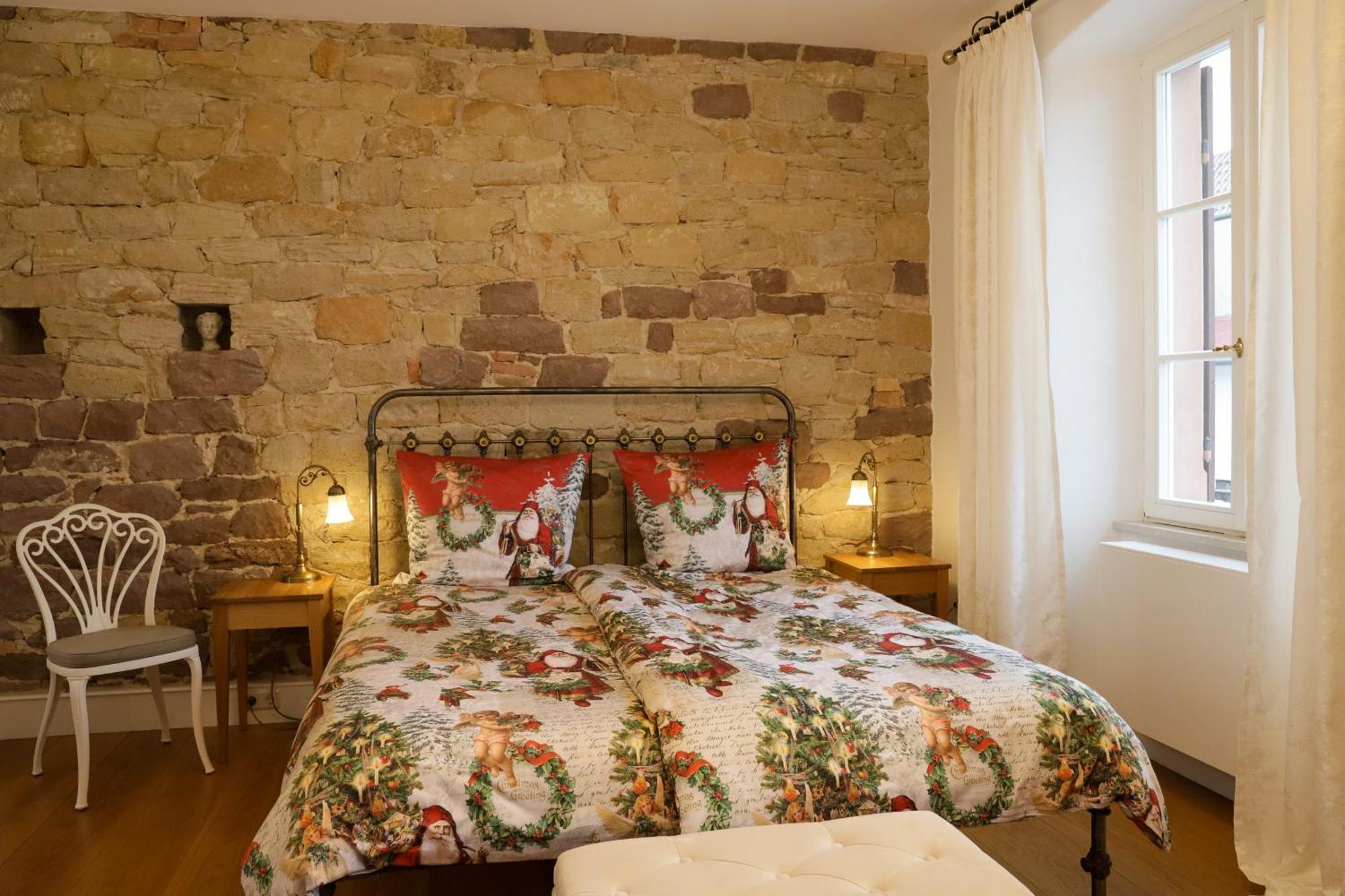 Boutique-Hotel Im Sternenhof Grosskarlbach Εξωτερικό φωτογραφία