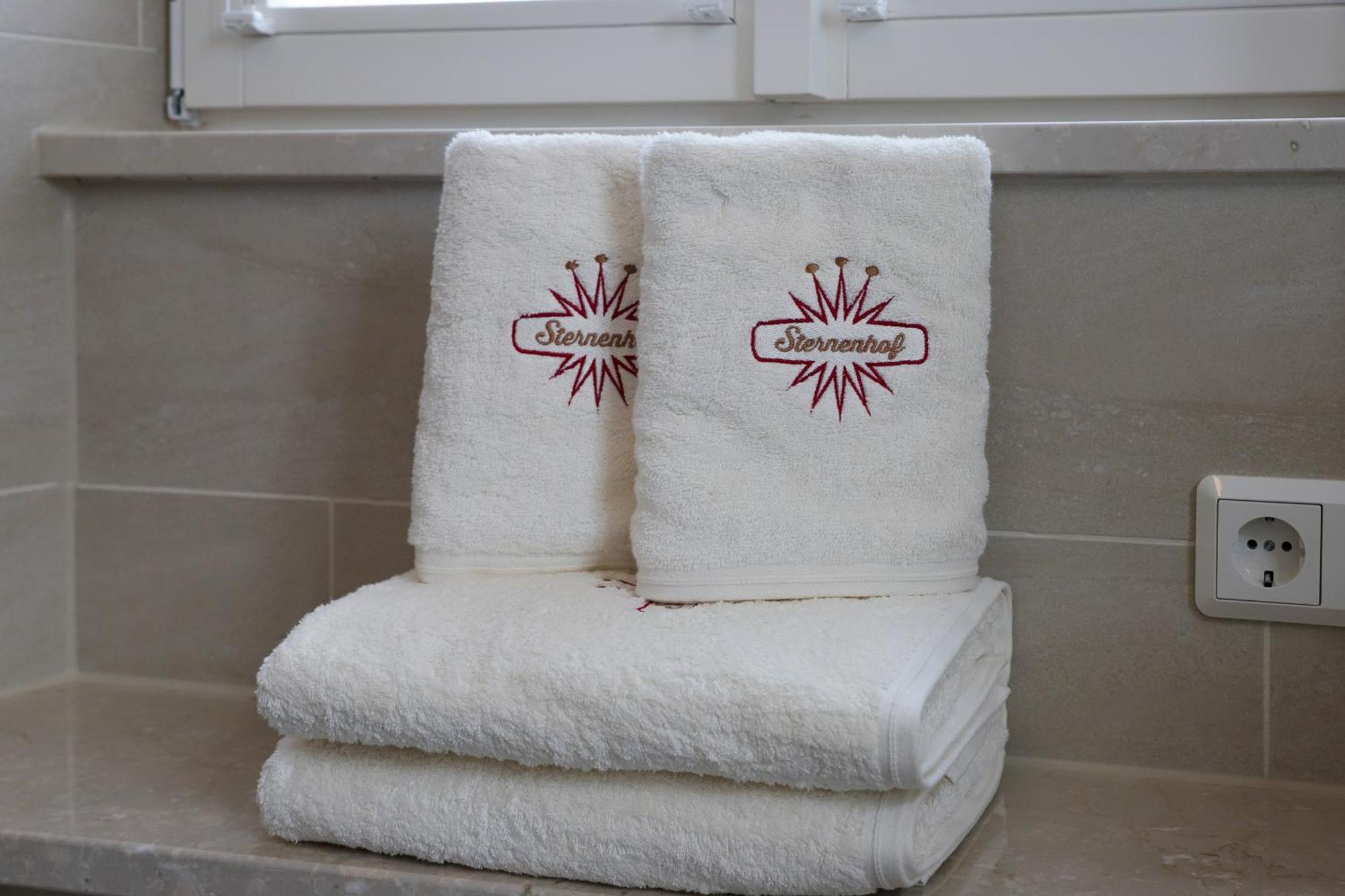 Boutique-Hotel Im Sternenhof Grosskarlbach Εξωτερικό φωτογραφία