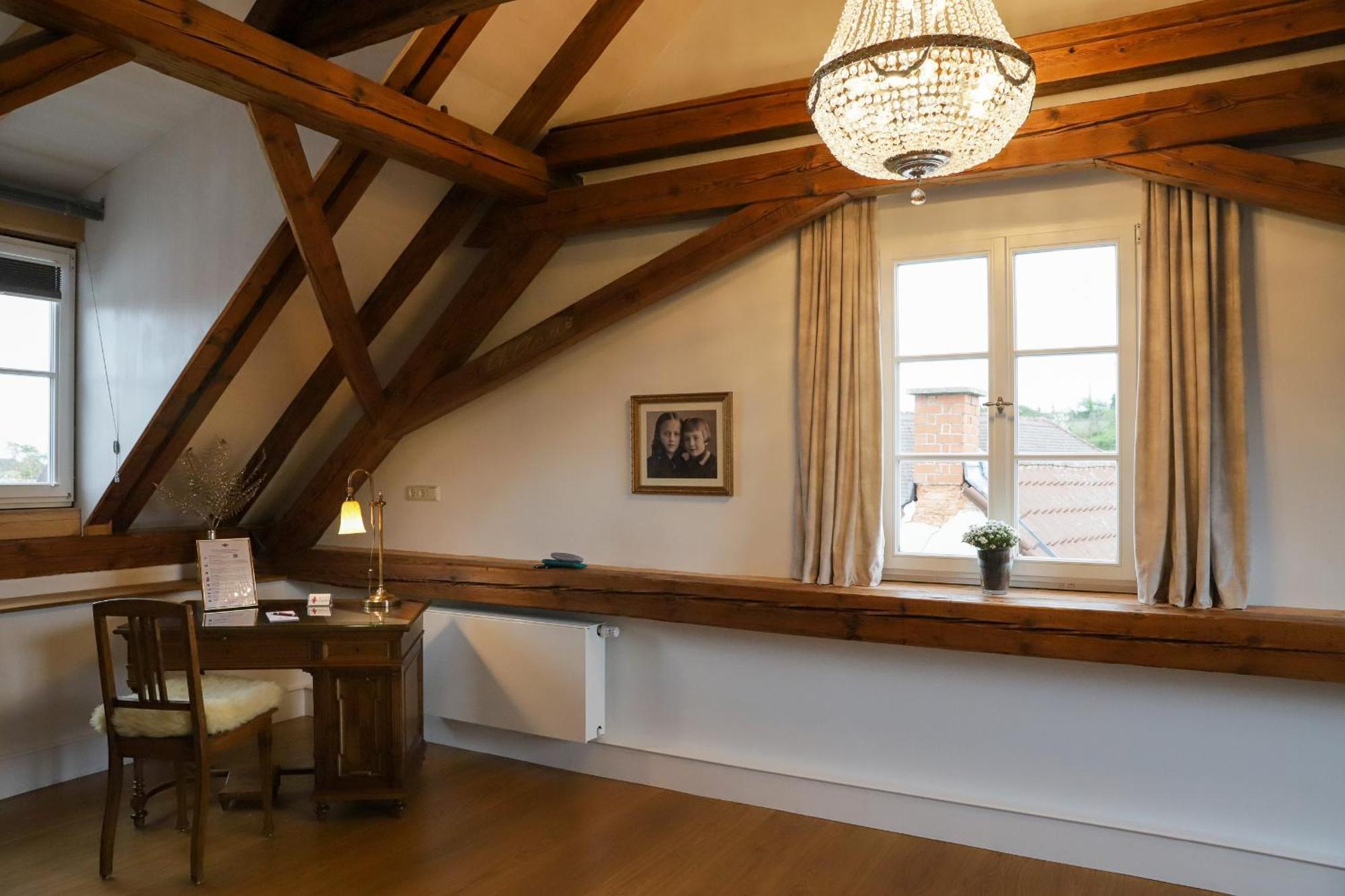 Boutique-Hotel Im Sternenhof Grosskarlbach Εξωτερικό φωτογραφία